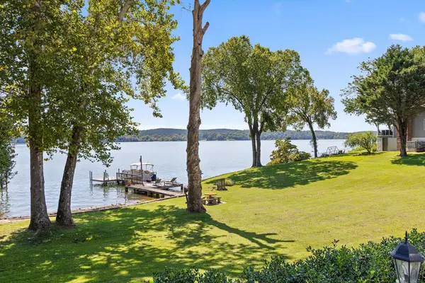 2166 S Shore Acres Road, Soddy Daisy, TN 37379