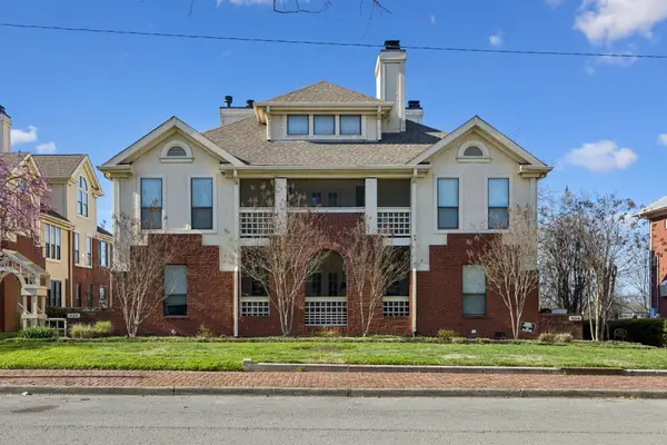 939 Russell St #16, Nashville, TN 37206