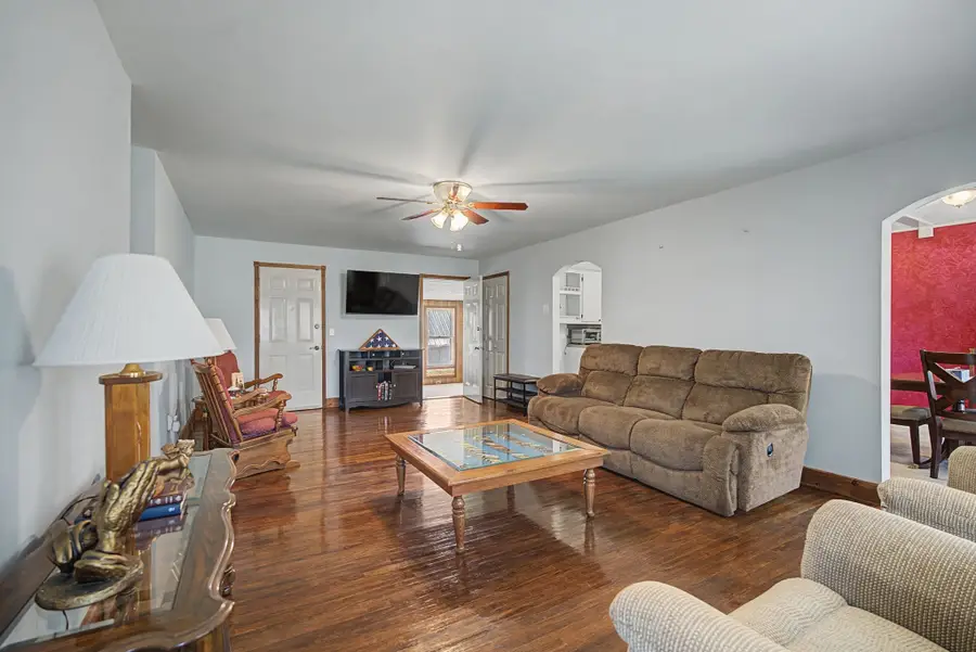 806 Dahlia Dr, Lebanon, TN 37087 - #2