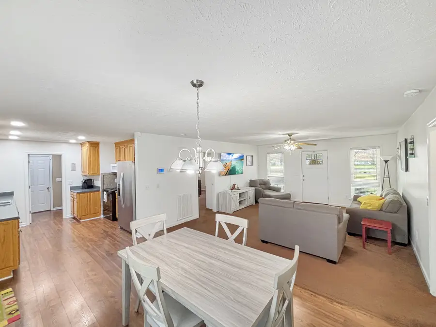 14 Long Meadow Dr, Fayetteville, TN 37334 - #3