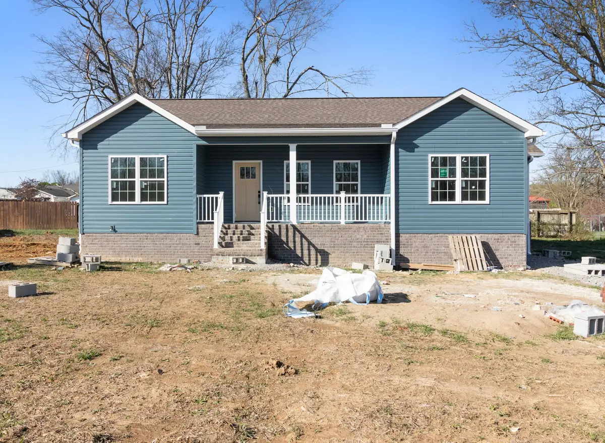 1997 Stevens Dr, Westmoreland, TN 37186 - #1