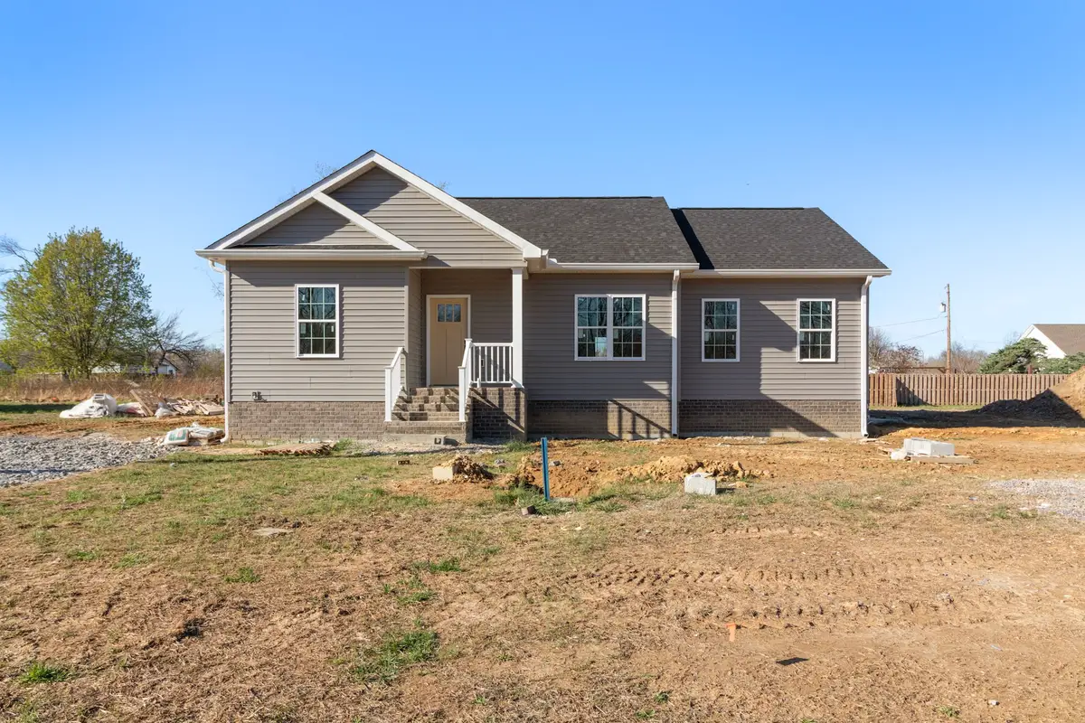 1993 Stevens Dr, Westmoreland, TN 37186 - #1