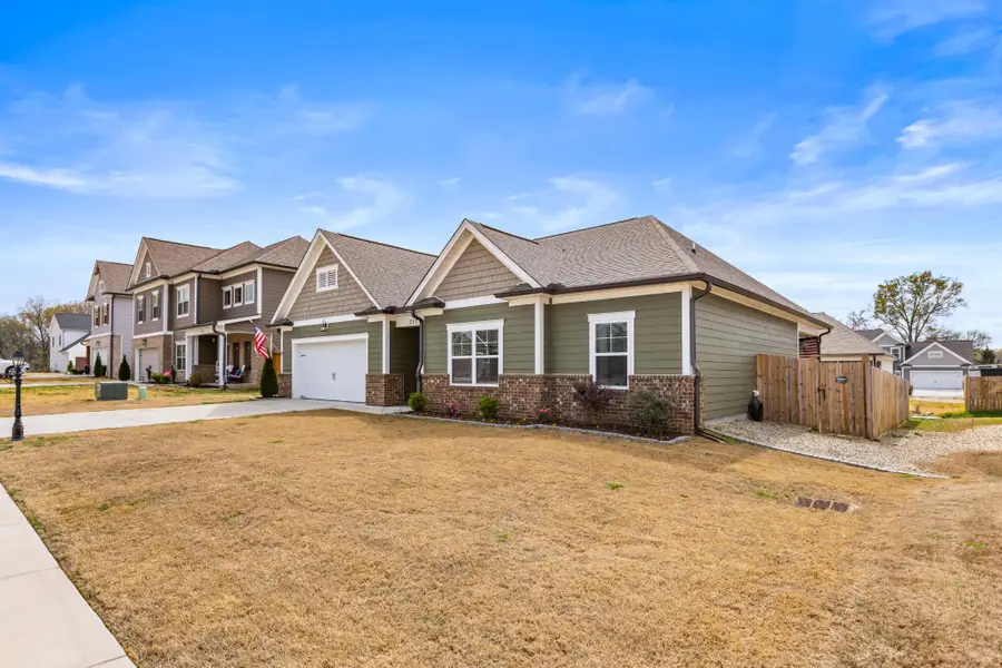 231 Winchester Drive, Rossville, GA 30741 - #2