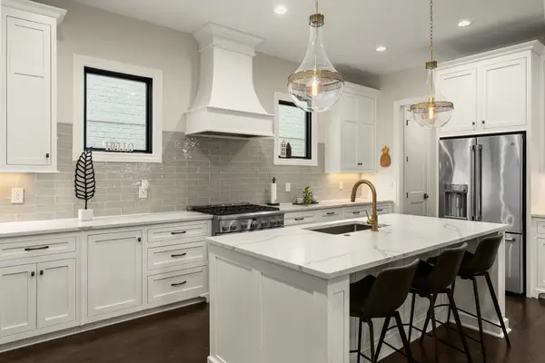 840 Kirkwood Ave, Nashville, TN 37204