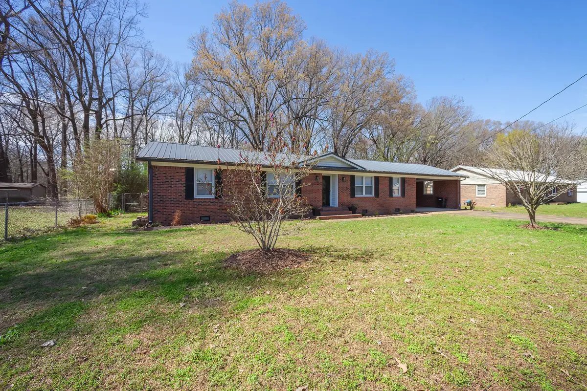 2611 Shepard Dr, Humboldt, TN 38343 - #1
