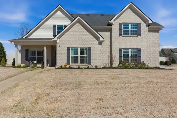 2206 Faulkner Springs Dr, Murfreesboro, TN 37128