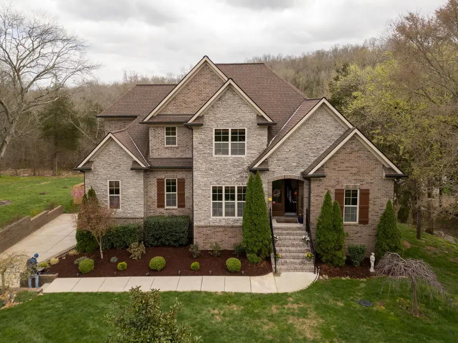 308 Cedar Hollow Ct, Lebanon, TN 37087 - #2