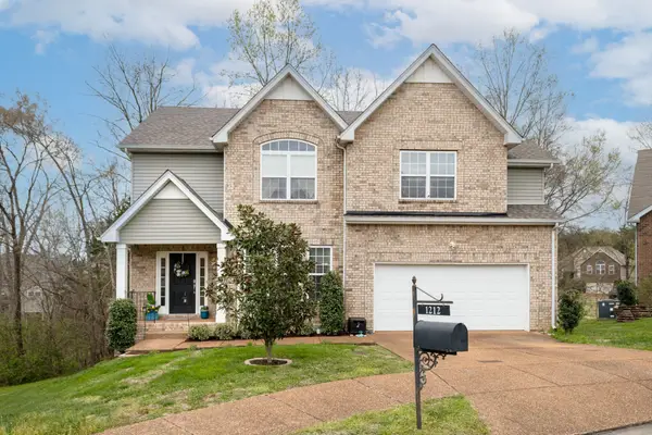 1212 Sundown Ct, Antioch, TN 37013