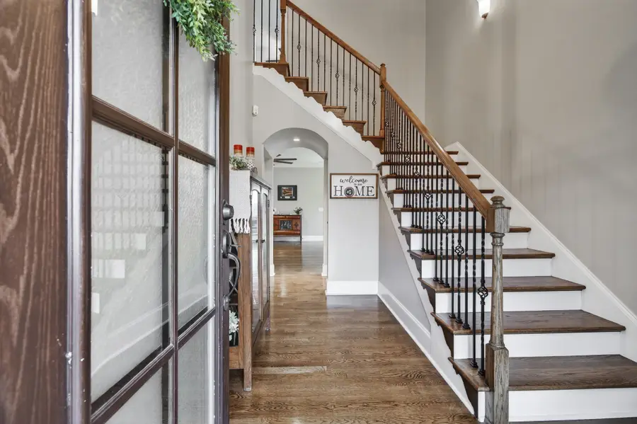 607 Southshore Pt, Mount Juliet, TN 37122 - #2