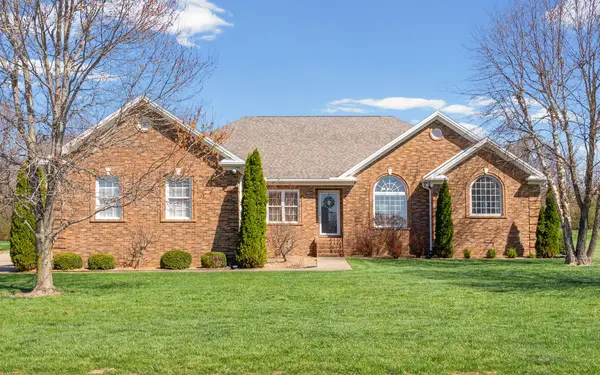 115 Farmhill Dr, Hopkinsville, KY 42240