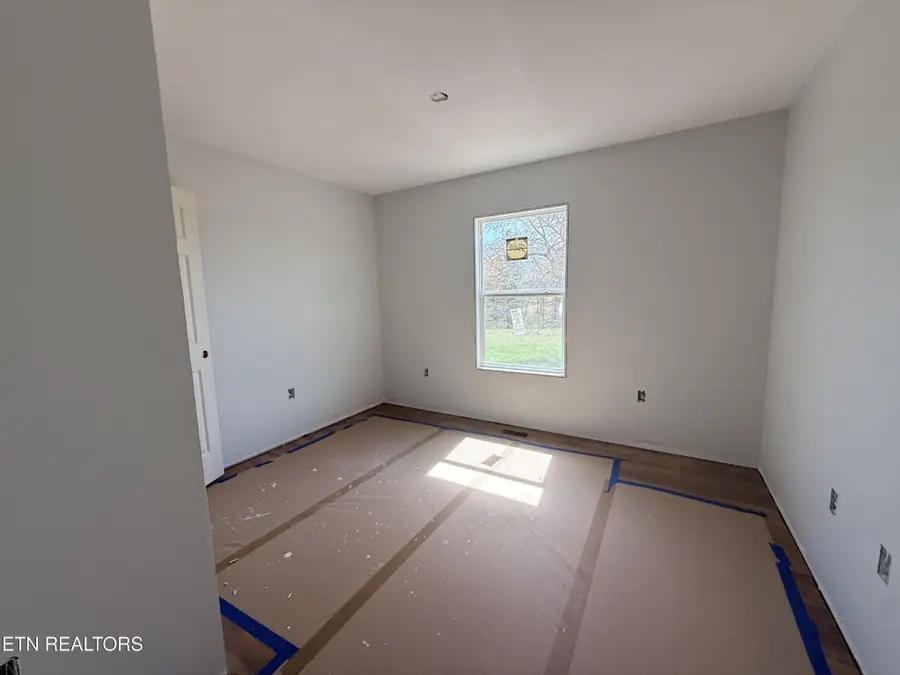 366 Old Wes Baldwin Rd, Jamestown, TN 38556 - #3