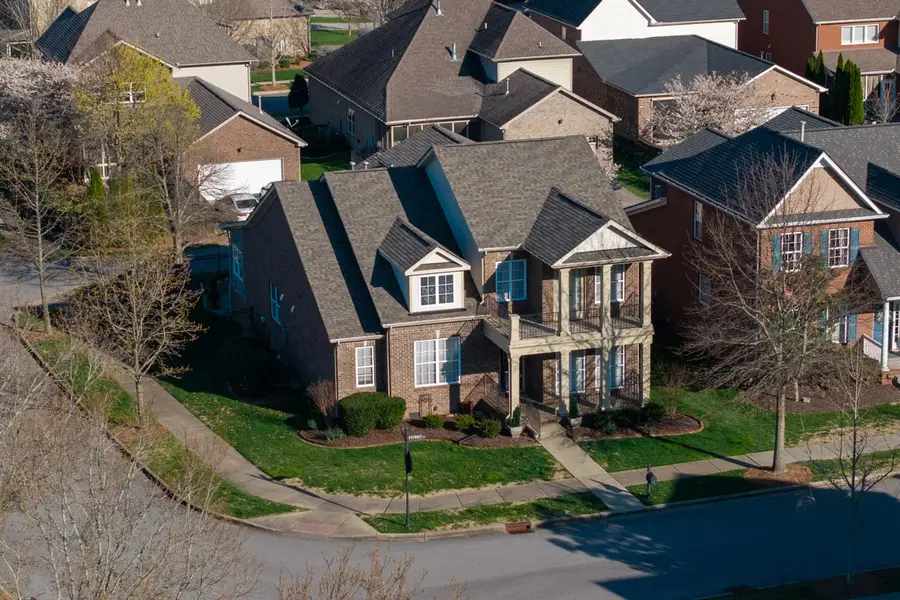 636 Patriot Ln, Franklin, TN 37067 - #3