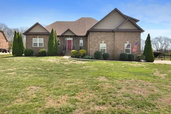 1027 Caballo Trail, Gallatin, TN 37066