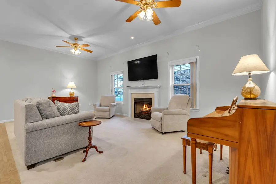 646 Forest Glen Cir, Murfreesboro, TN 37128 - #3