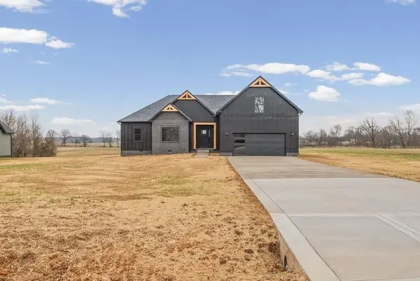 442 Old Major Ln, Hopkinsville, KY 42240