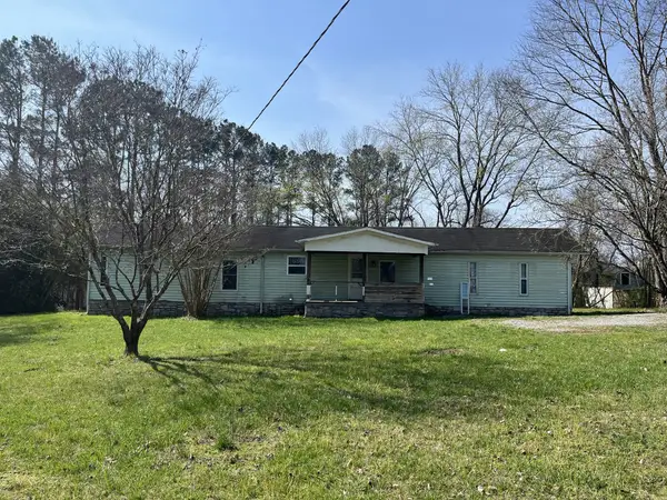 2610 Lee Dr, Pleasant View, TN 37146