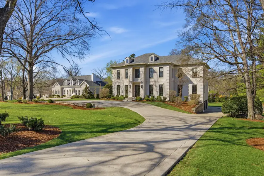 4304 Warner Pl, Nashville, TN 37205 - #3