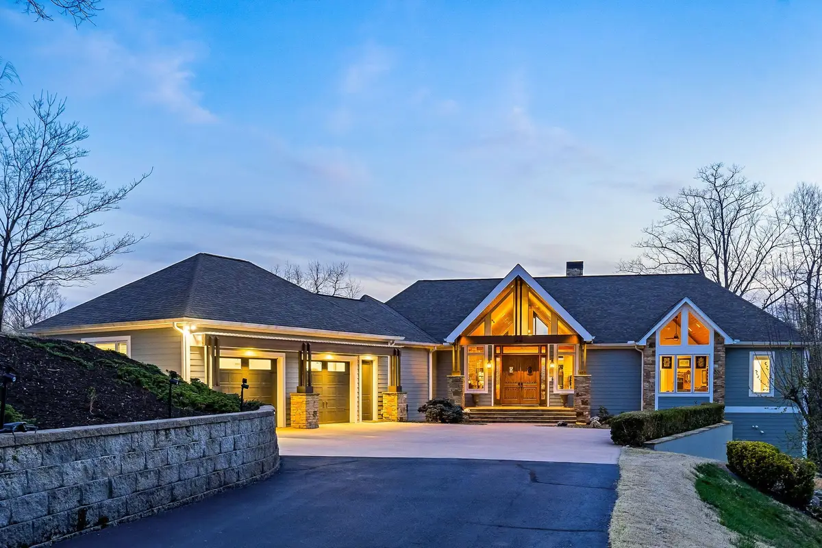 659 Harbour Greens Pl, Sparta, TN 38583 - #1