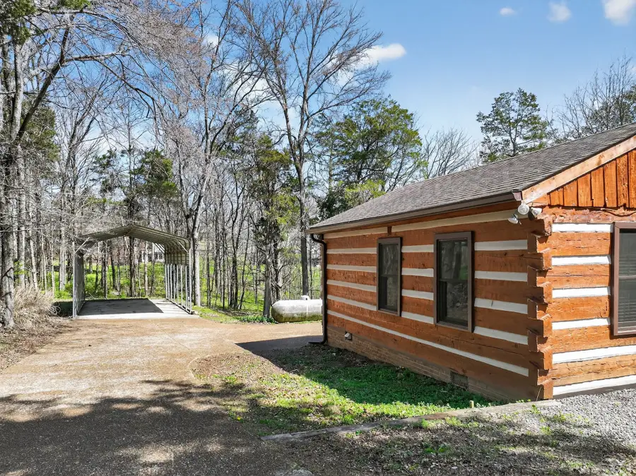 916 Graceland Ct, Goodlettsville, TN 37072 - #3