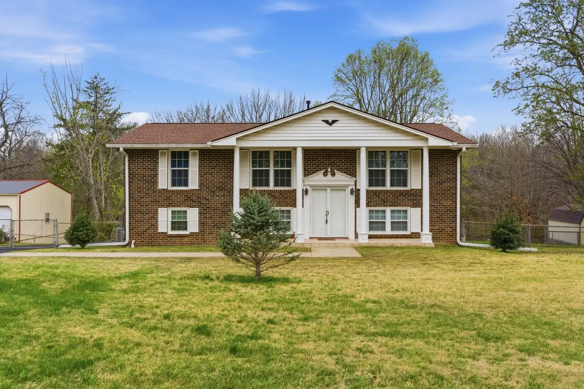 126 Robertson Ave, Greenbrier, TN 37073 - #1