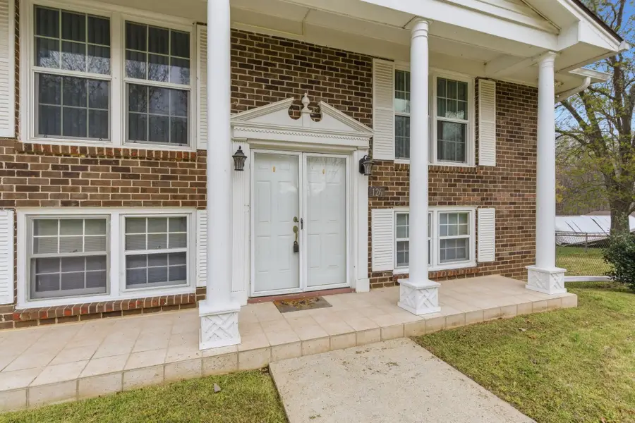 126 Robertson Ave, Greenbrier, TN 37073 - #2
