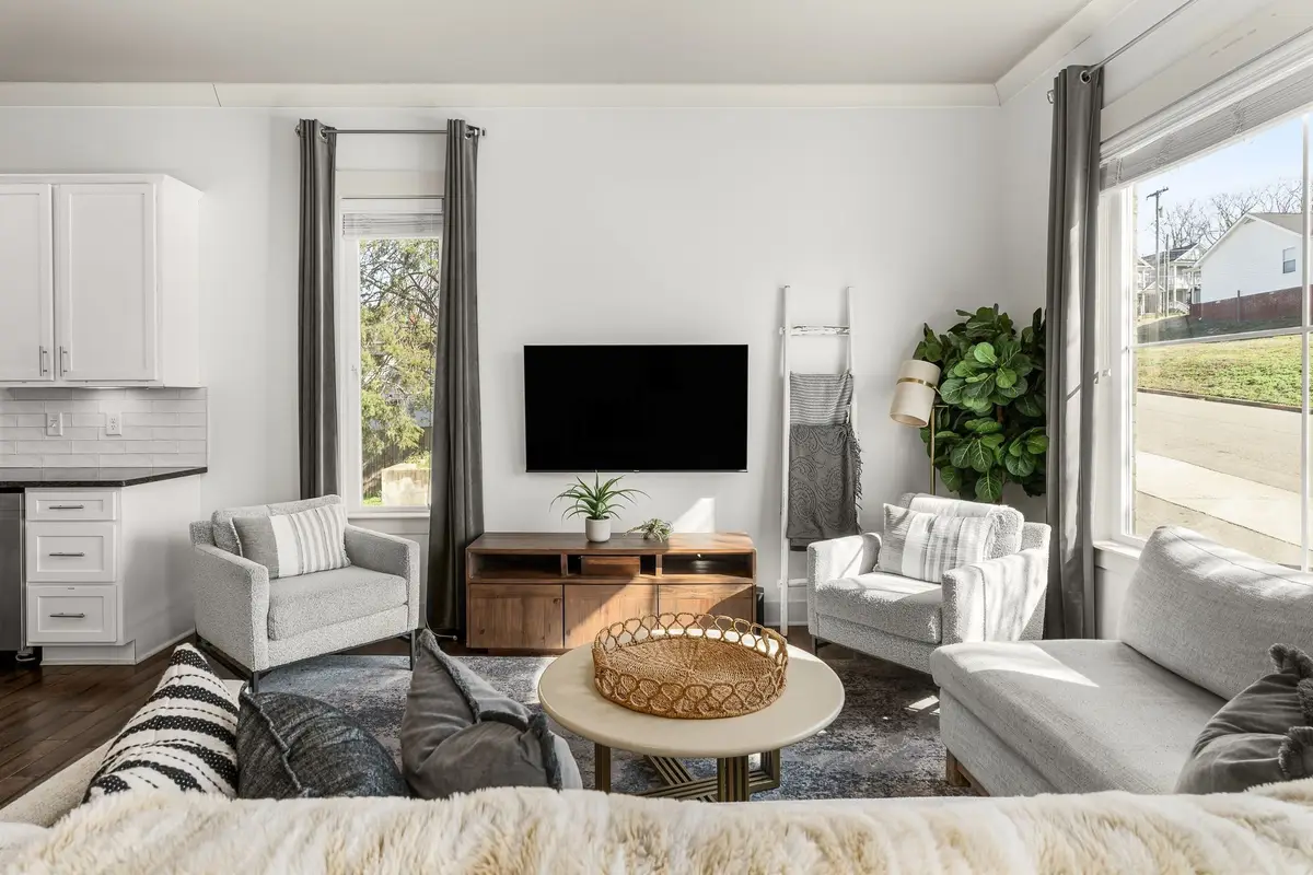 1435 11th Ave S, Nashville, TN 37203 - #1