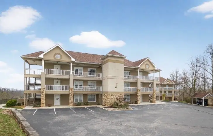 7100 Dale Ridge Rd #J5, Lancaster, TN 38569 - #1