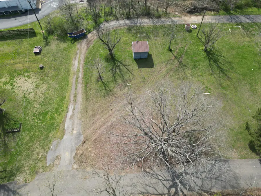 0A Roney Ave, Hohenwald, TN 38462 - #2