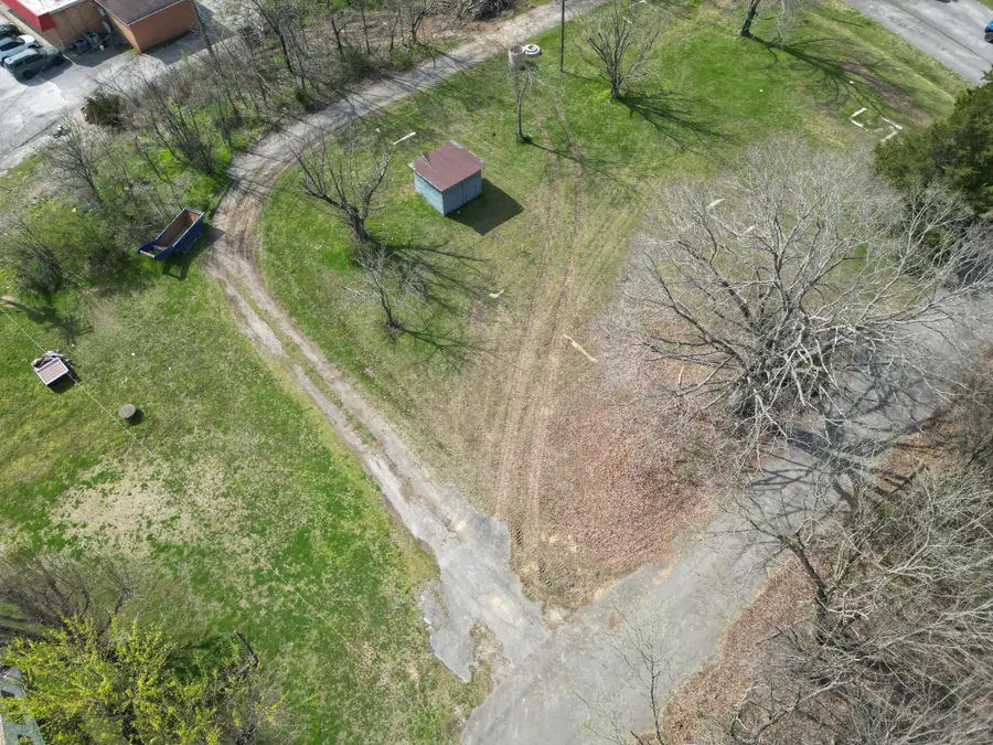 0A Roney Ave, Hohenwald, TN 38462 - #3