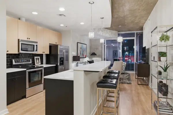 301 Demonbreun St #1902, Nashville, TN 37201