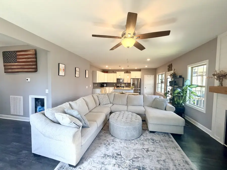 391 Kristie Michelle Ln, Clarksville, TN 37042 - #3