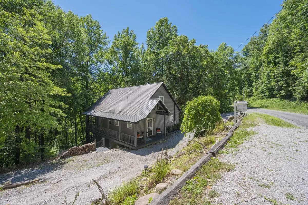 1337 Lakeside Dr, Smithville, TN 37166 - #1