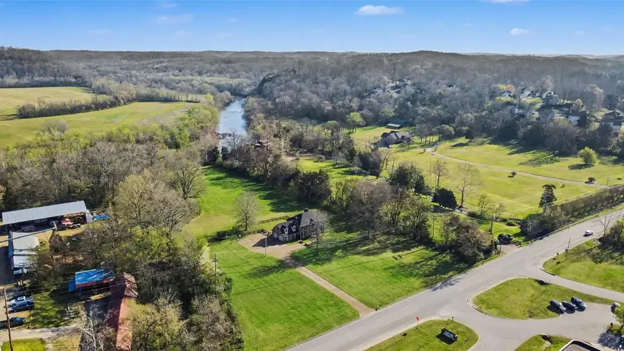 169 W Kingston Springs Rd, Kingston Springs, TN 37082 - #2