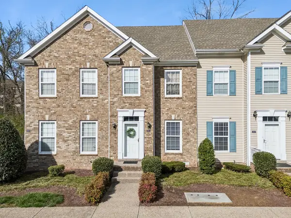 3027 Newport Valley Cir #J-2, Thompsons Station, TN 37179