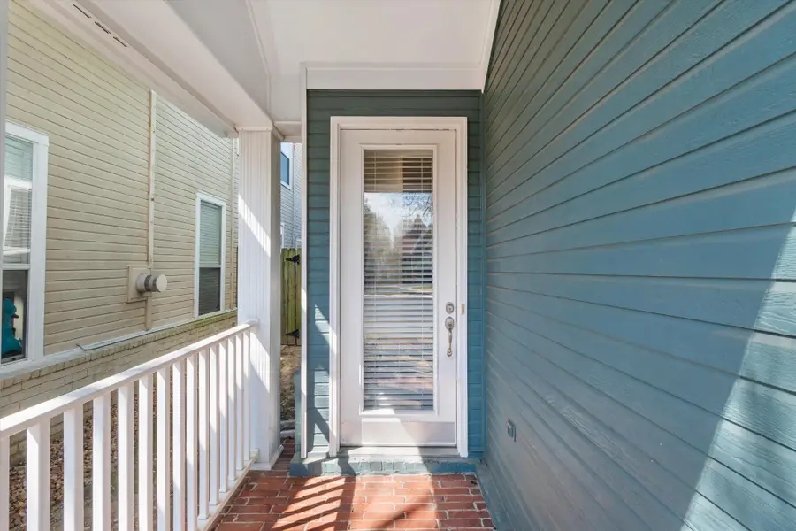 1365 Harbor Park Dr, Memphis, TN 38103 - #2