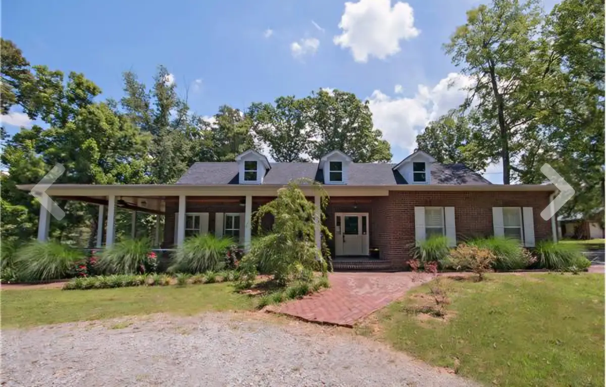 2769 New Hall Rd, Greenbrier, TN 37073 - #1