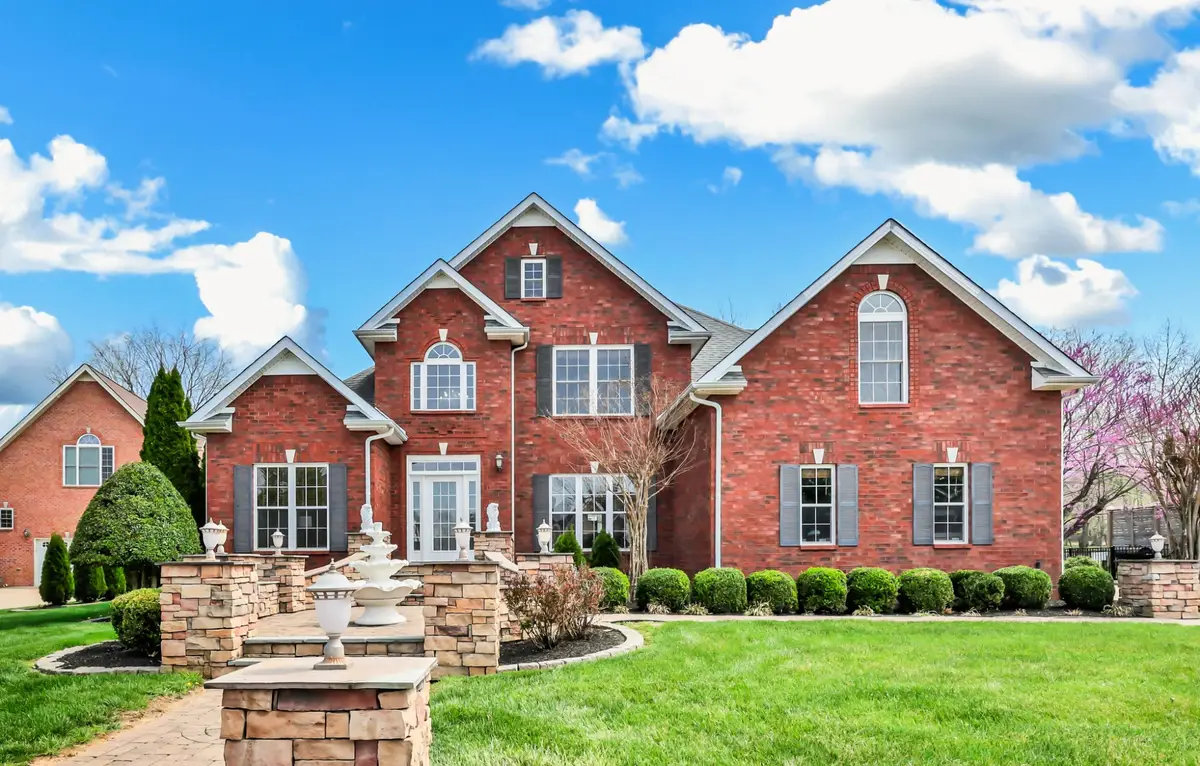 3266 Quincy Ln, Clarksville, TN 37043 - #1