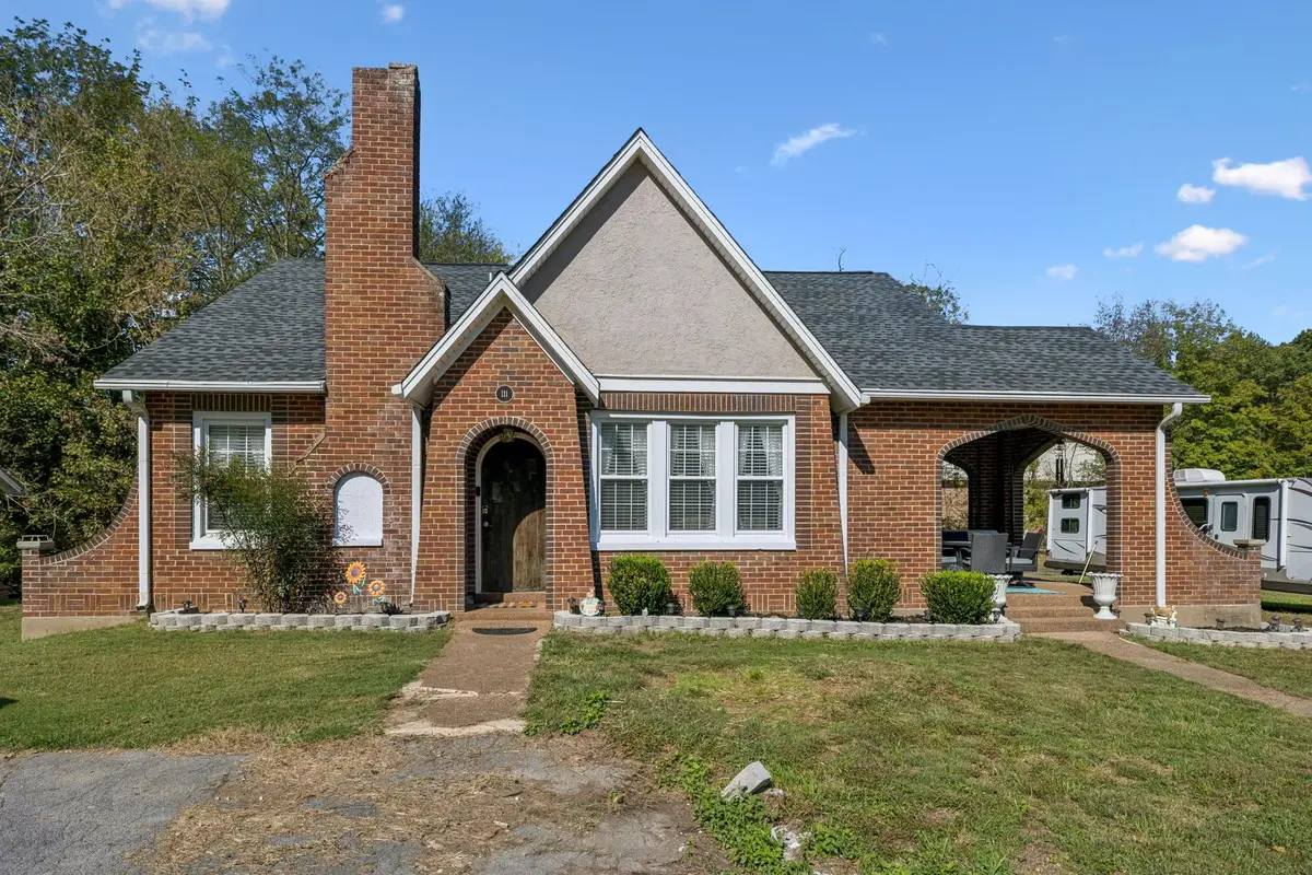 111 Oak Grove Rd, Red Boiling Springs, TN 37150 - #1