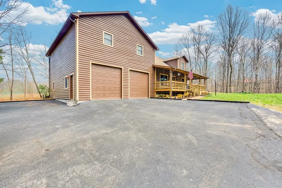 465 Hickory Ln, Sparta, TN 38583 - #2
