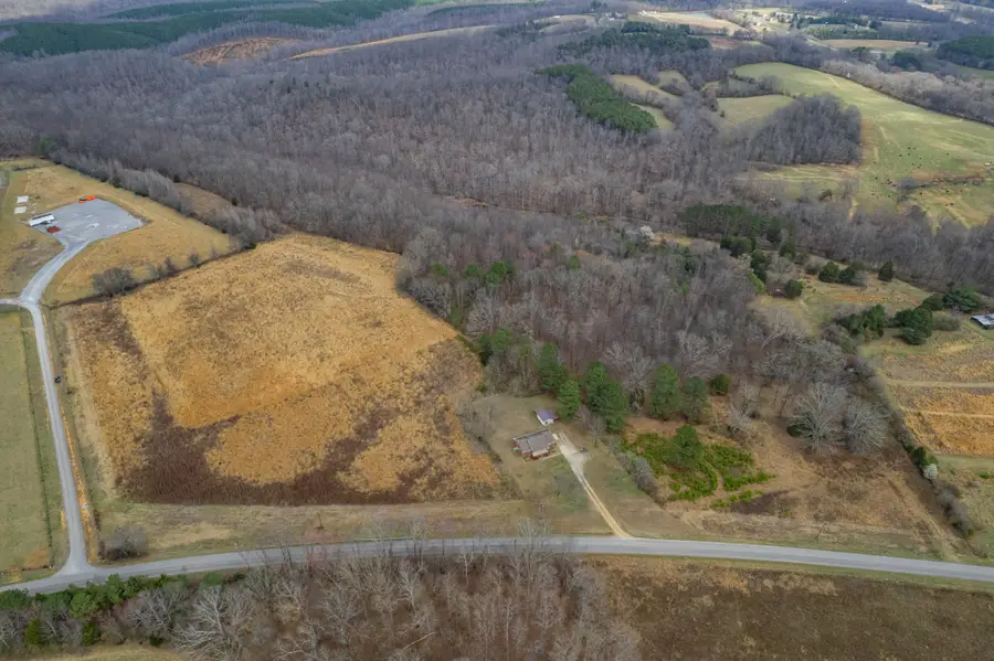 1 Busby Rd, Loretto, TN 38469 - #2