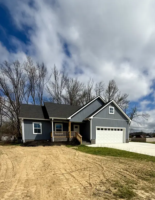 306 Cassie Dr, Lafayette, TN 37083