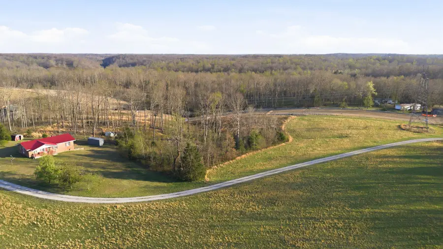 2414 Slayden Marion Rd Ne, Cumberland Furnace, TN 37051 - #2