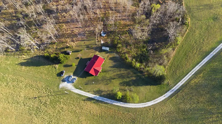 2414 Slayden Marion Rd Ne, Cumberland Furnace, TN 37051 - #3