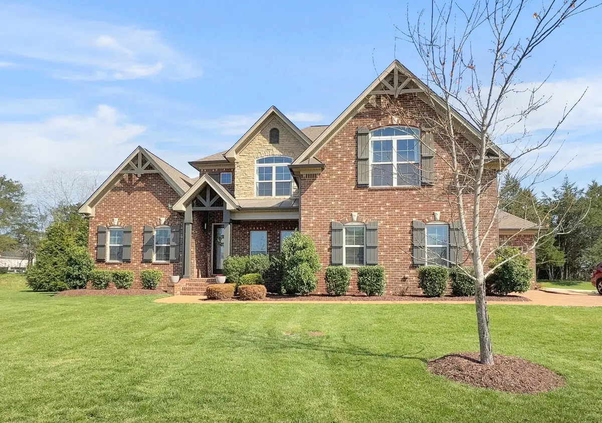 907 Larkspur Ln, Lebanon, TN 37087 - #1