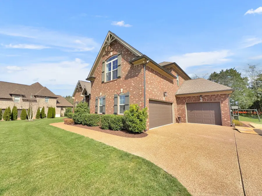 907 Larkspur Ln, Lebanon, TN 37087 - #2