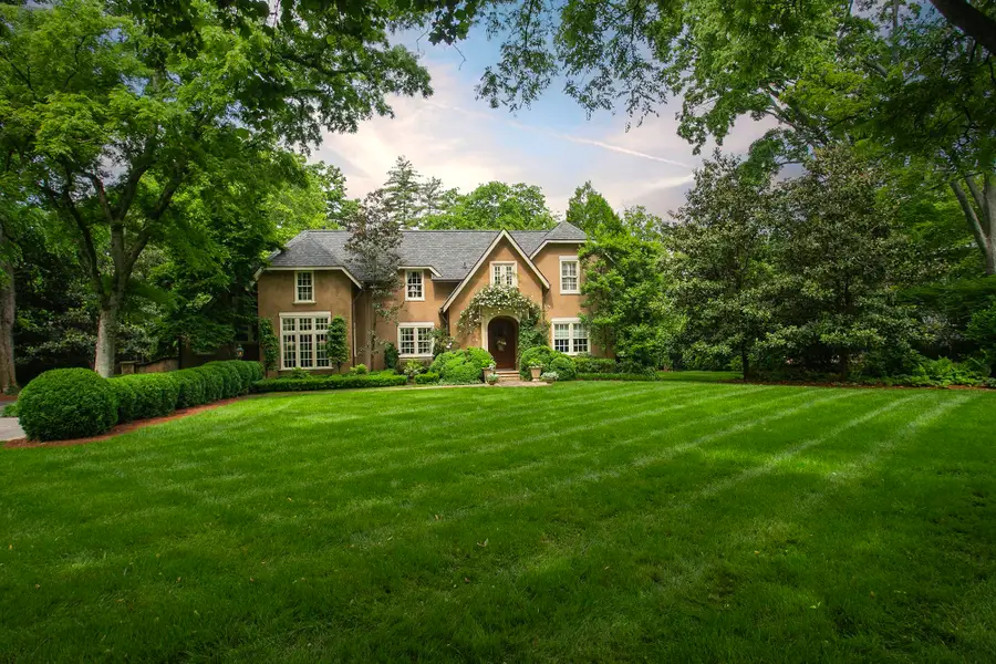 215 Lynnwood Blvd, Nashville, TN 37205 - #2