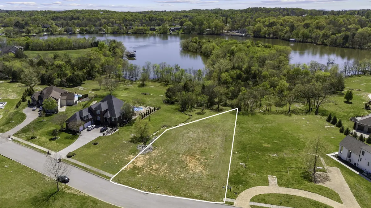 304 Stonebrook Pt, Lebanon, TN 37087 - #1