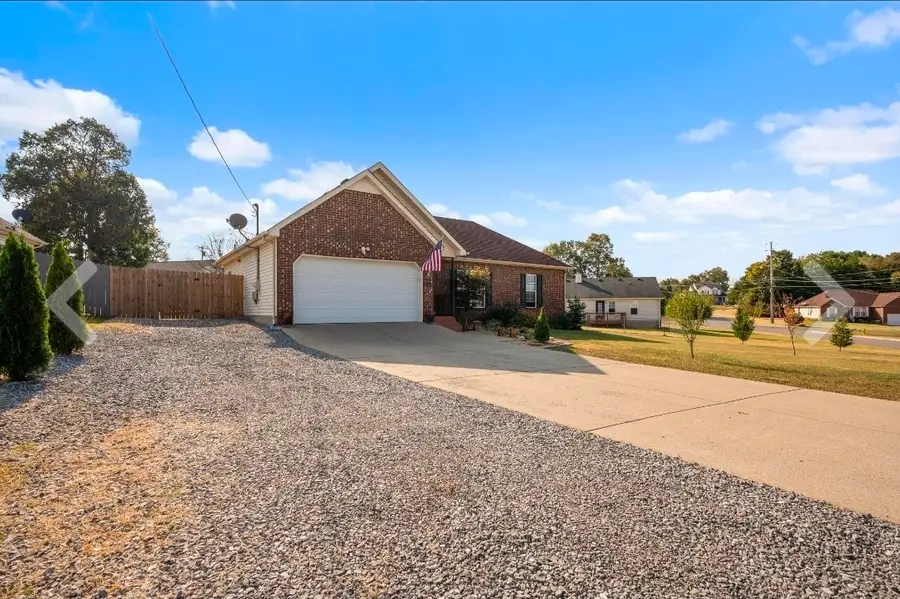 206 Buttonwood Dr, Smyrna, TN 37167 - #2