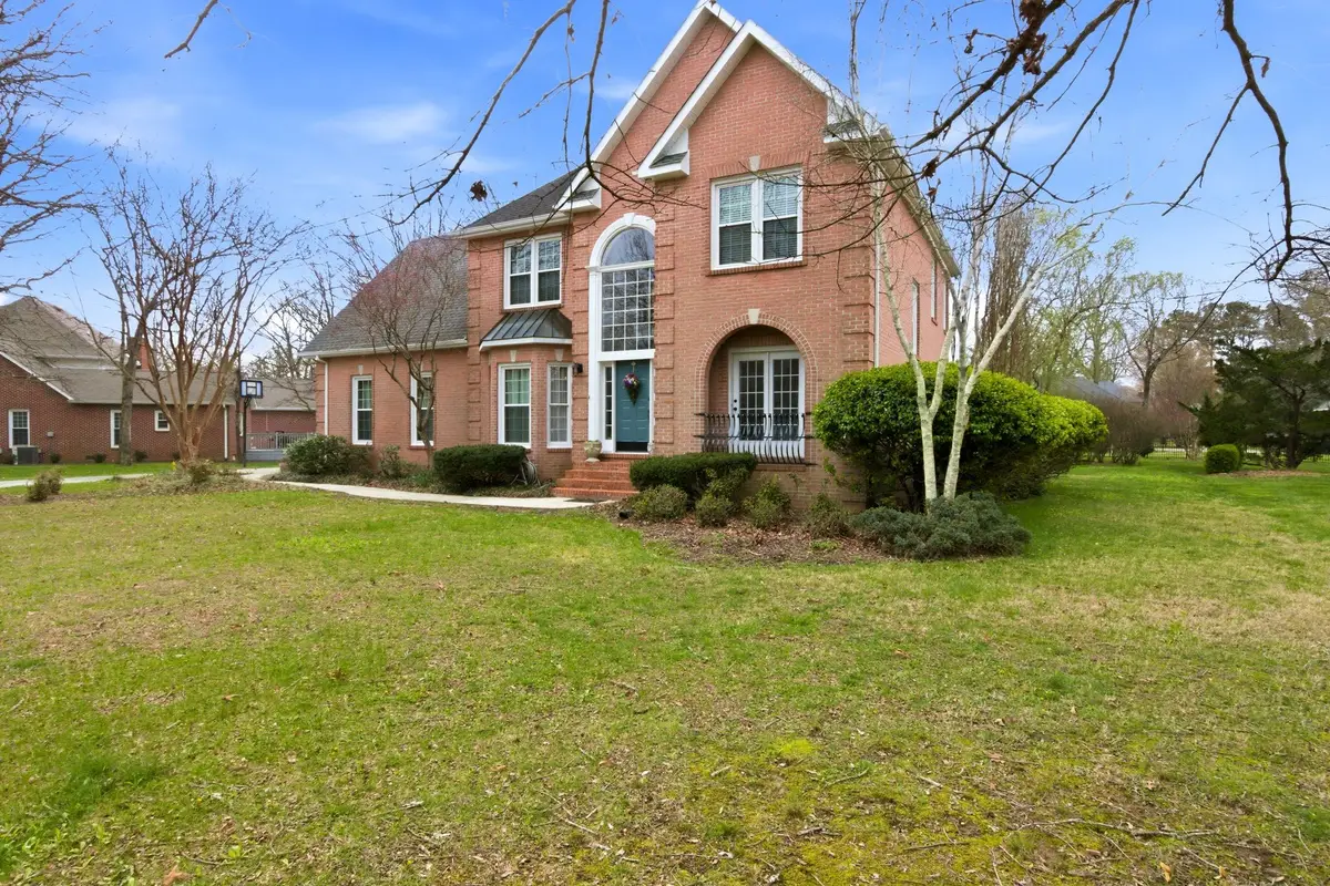 108 Albemarle Dr, Tullahoma, TN 37388 - #1