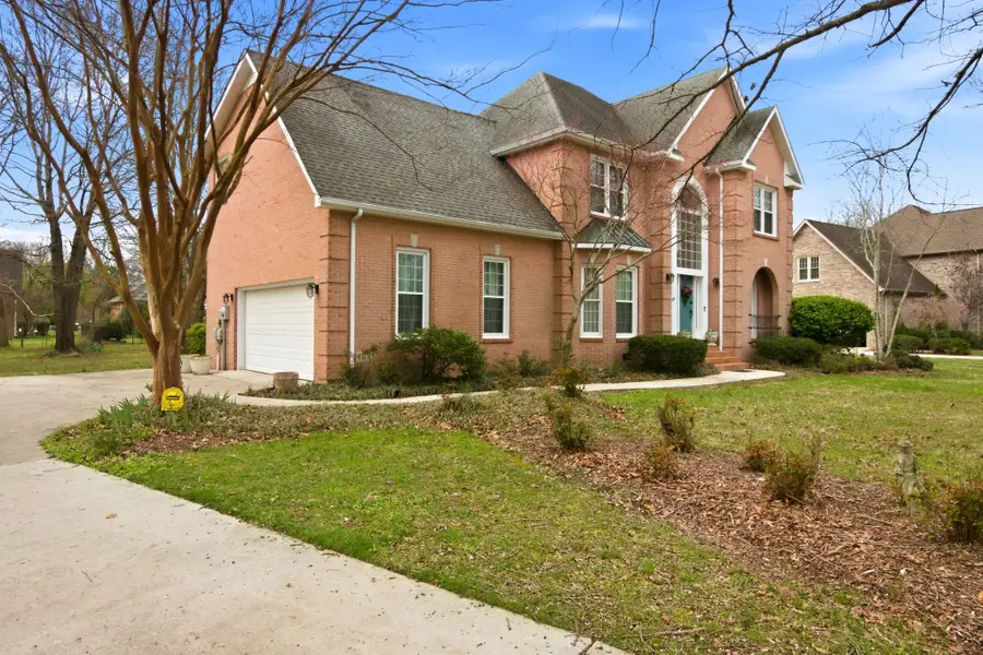 108 Albemarle Dr, Tullahoma, TN 37388 - #2